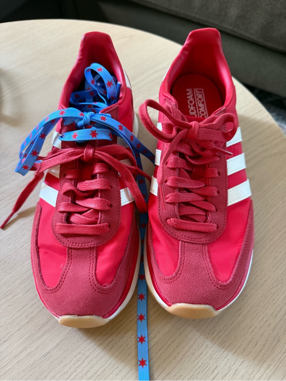 adidas Run 70S 2.0
Women's Retro Runner Sneaker in Red with White Stripes - Picture 5 of 6
